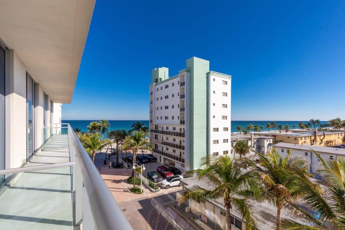 Ocean View - Balcony - Hollywood Beach Broad-Walk Eksteriør billede